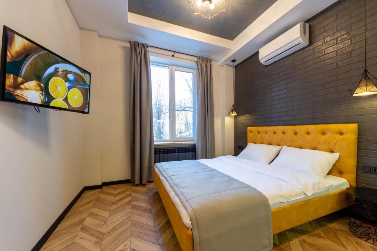 Central Apartments Maidan Area Kiev Eksteriør billede